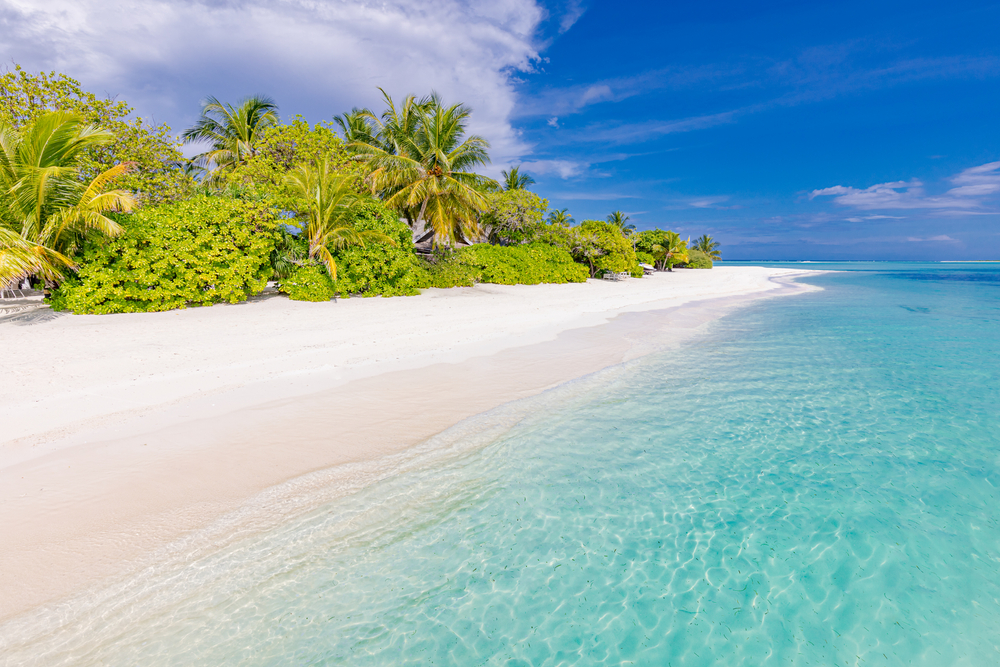 VELASSARU MALDIVES 5 DELUXE VILLA